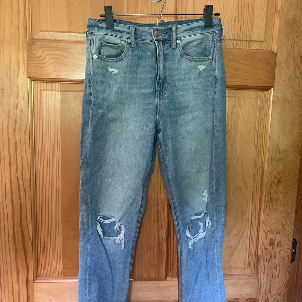 American Eagle Mom Jeans